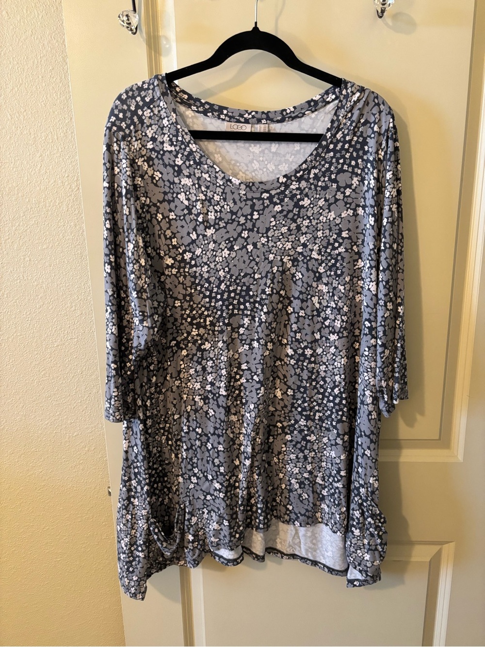 LOGO Floral Scoop Neck Tunic Top 2X - office, business casual, modest